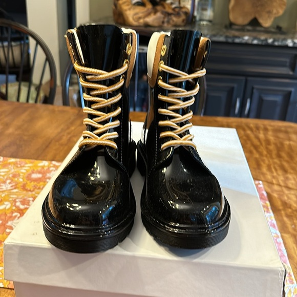 See By Chloé Women's Florrie Patent Laceup Rain Ankle Boots - Picture 8 of 16